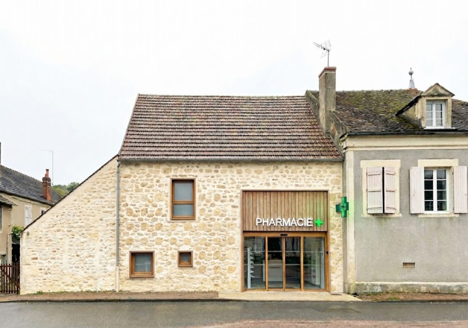 Brinon-sur-Beuvron, image 1